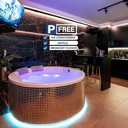 Jacuzzi Glass-house Station Cracóvia