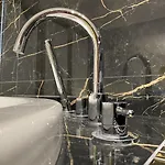 Apartament Jacuzzi Glass-house Station *