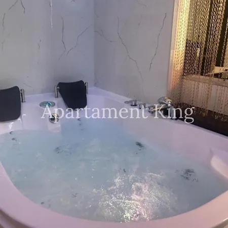 Appartement Jacuzzi Glass-house Station Krakau