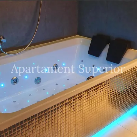 Jacuzzi Glass-house Station * Krakow