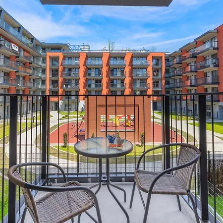 Jacuzzi Glass-house Station Krakau