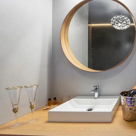 Appartement Jacuzzi Glass-house Station Krakau