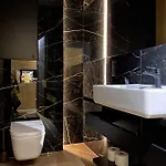 Lägenhet Jacuzzi Glass-house Station *