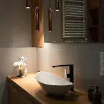 Jacuzzi Glass-house Station